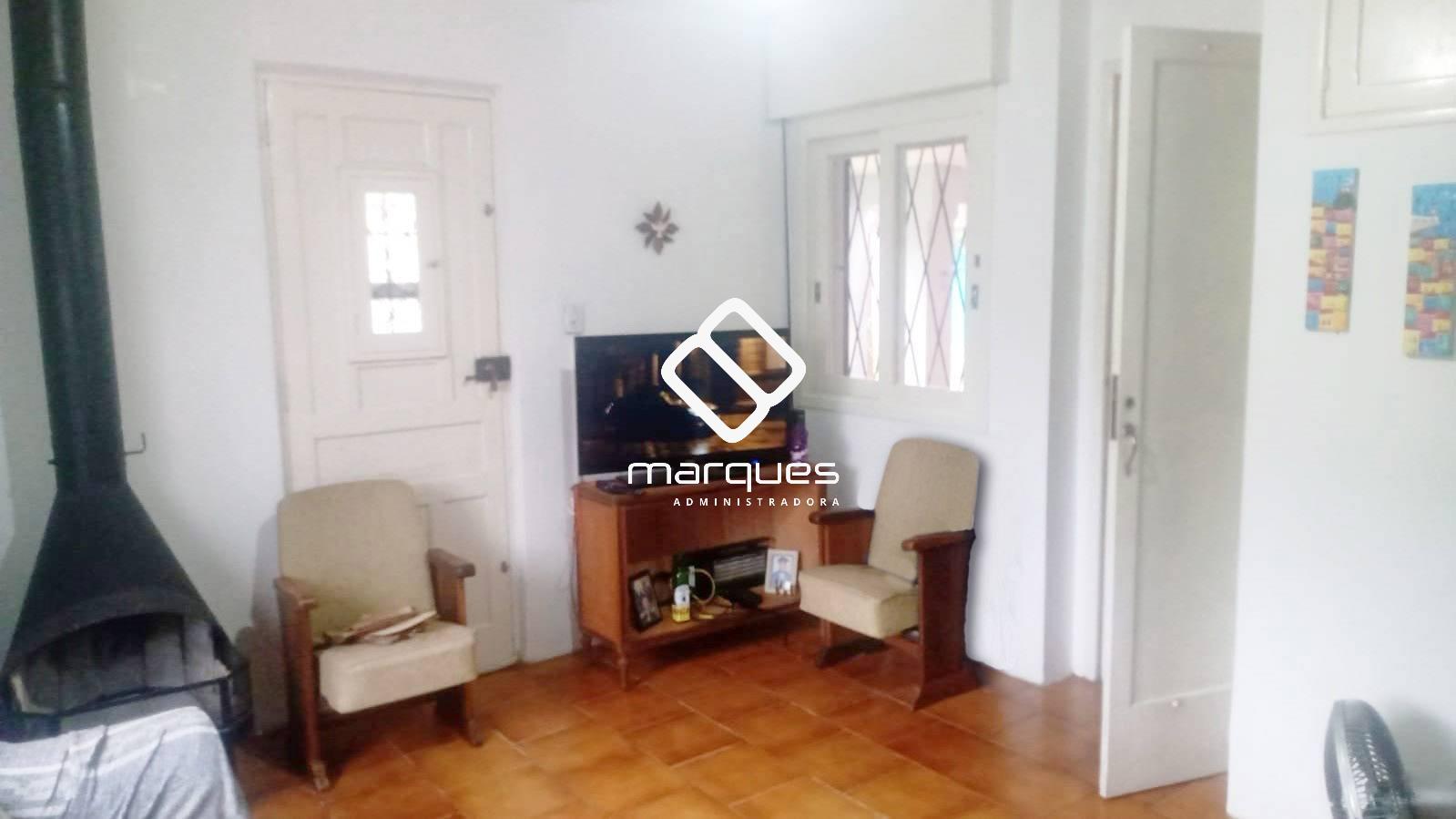 Casa 3 quartos  no bairro Laranjal