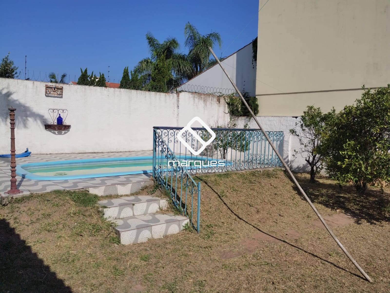 Casa 3 quartos  no bairro Laranjal