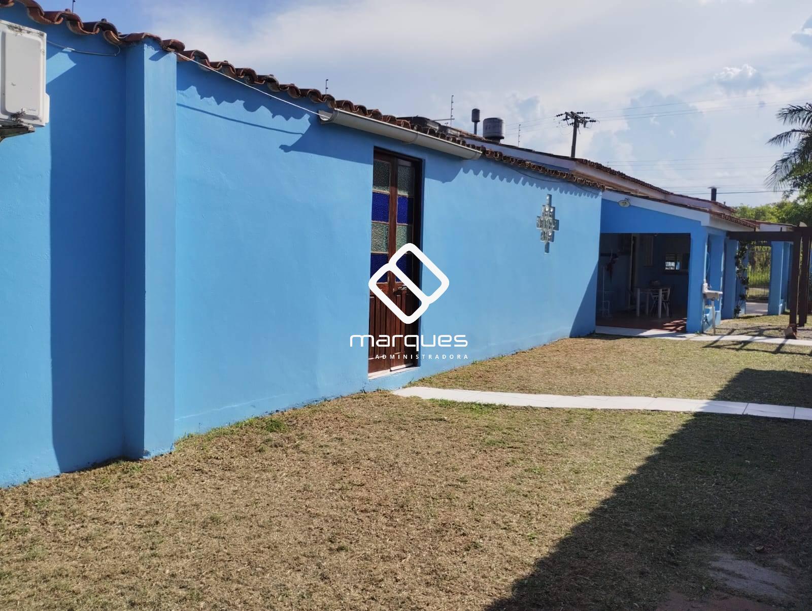 Casa 3 quartos  no bairro Laranjal