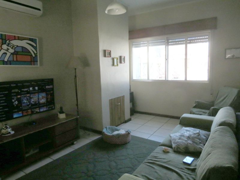 Casa 2 quartos  no bairro Centro