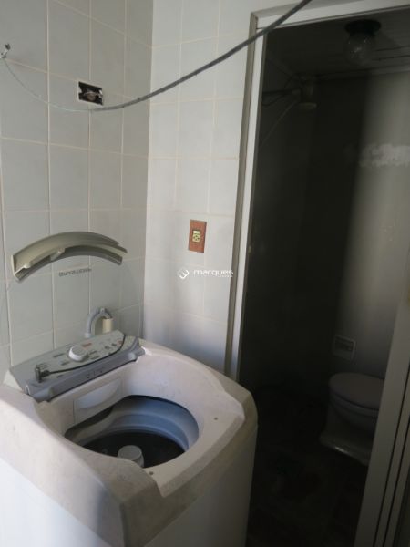 Casa 2 quartos  no bairro Centro