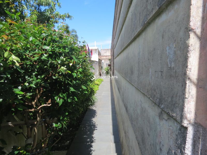 Casa 2 quartos  no bairro Centro