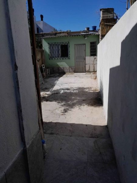 Casa 2 quartos  no bairro Centro