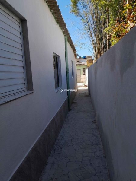 Casa 2 quartos  no bairro Centro