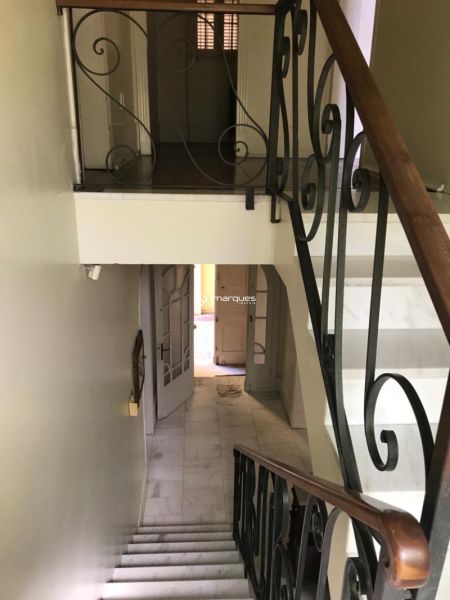 Sobrado 4 quartos  no bairro Centro