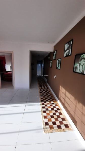 Sobrado 4 quartos  no bairro Recanto de Portugal