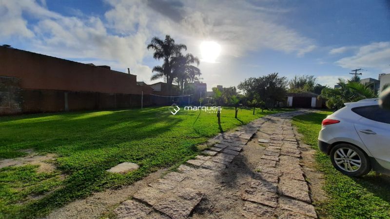 Sobrado 4 quartos  no bairro Recanto de Portugal
