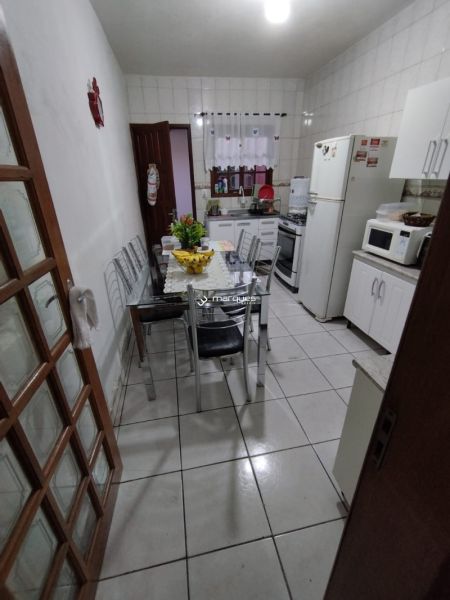 Casa 3 quartos  no bairro Fragata