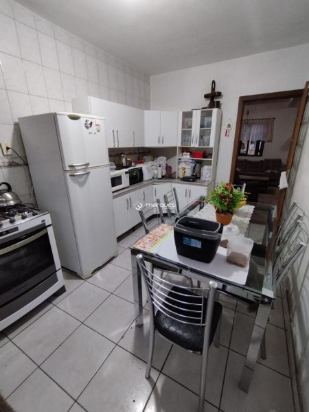 Casa 3 quartos  no bairro Fragata