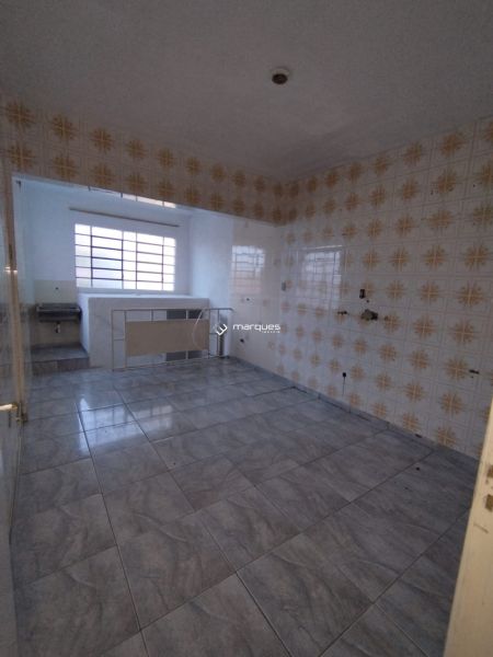 Sobrado 4 quartos  no bairro Fragata