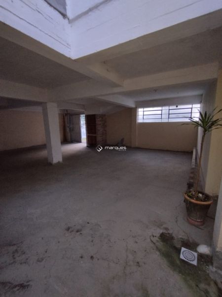 Sobrado 4 quartos  no bairro Fragata