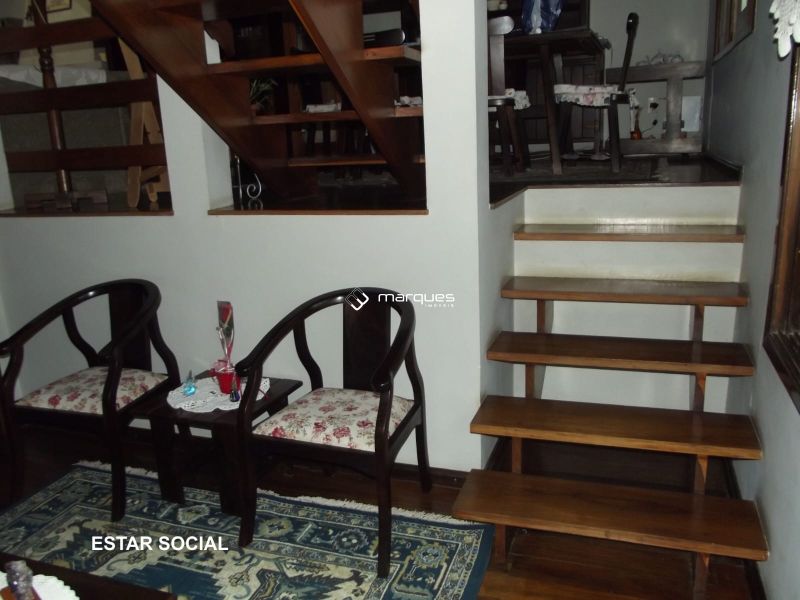 Sobrado 3 quartos  no bairro Areal
