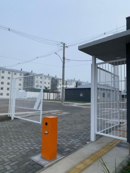Apartamento 2 quartos  no bairro Simões Lopes