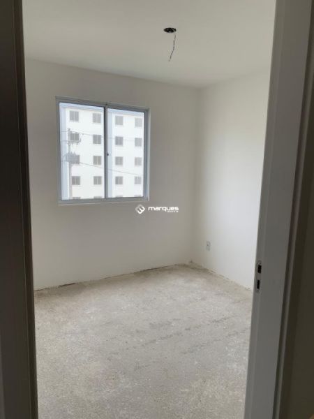Apartamento 2 quartos  no bairro Simões Lopes