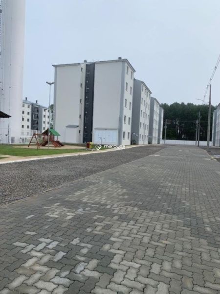 Apartamento 2 quartos  no bairro Simões Lopes
