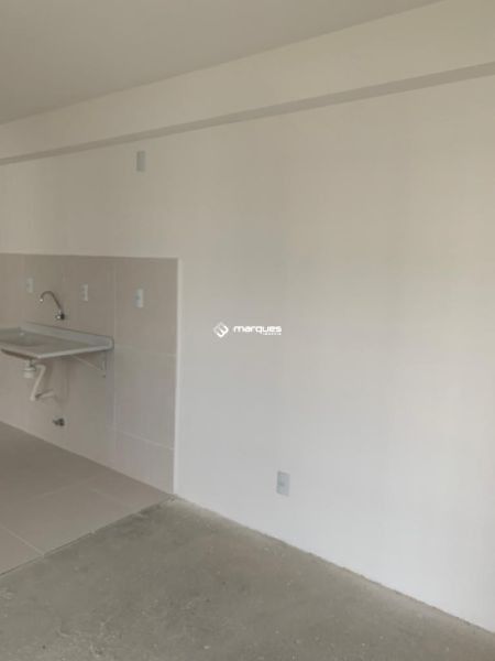 Apartamento 2 quartos  no bairro Simões Lopes
