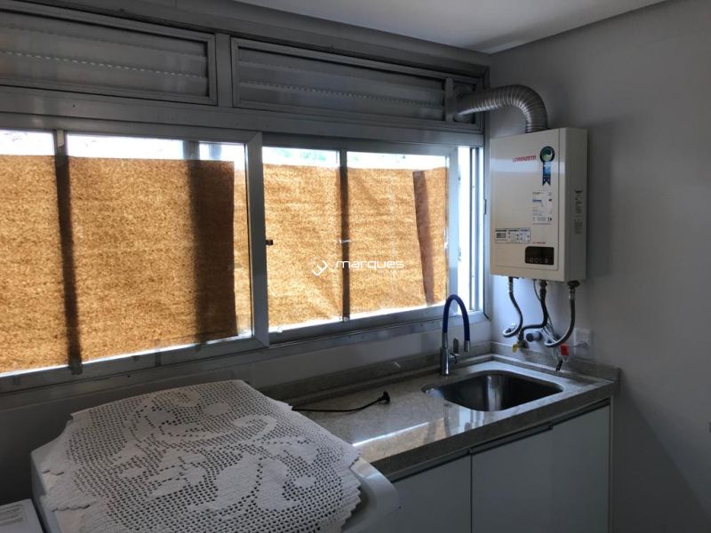 Apartamento 3 quartos  no bairro Centro