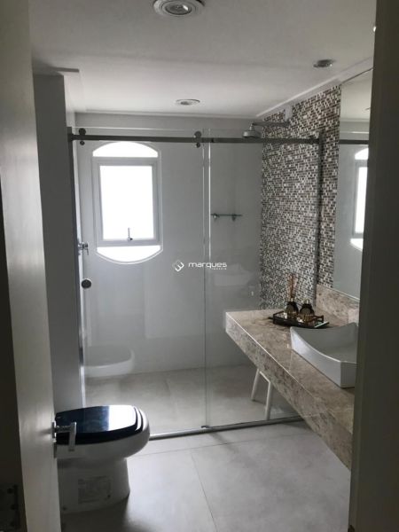 Apartamento 3 quartos  no bairro Centro