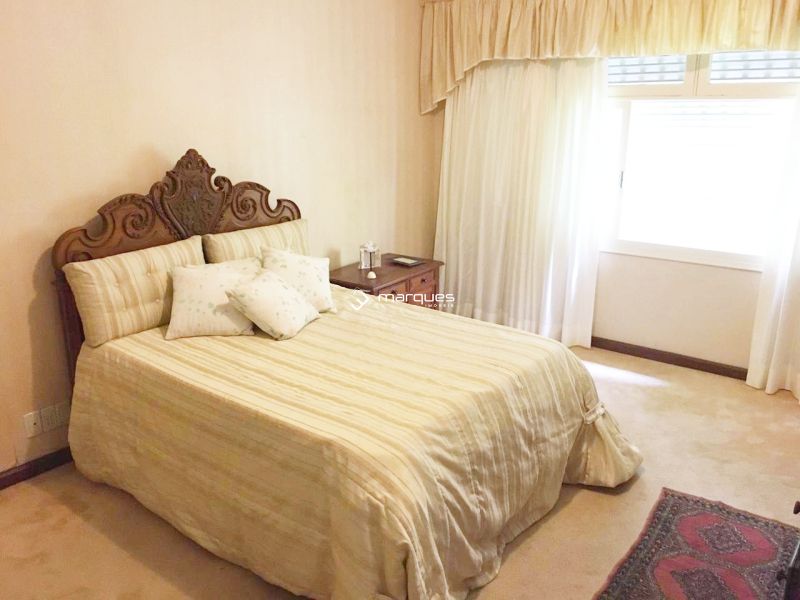 Casa 3 quartos  no bairro Centro