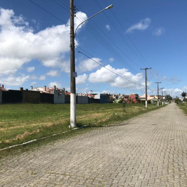 Terreno no bairro Três Vendas