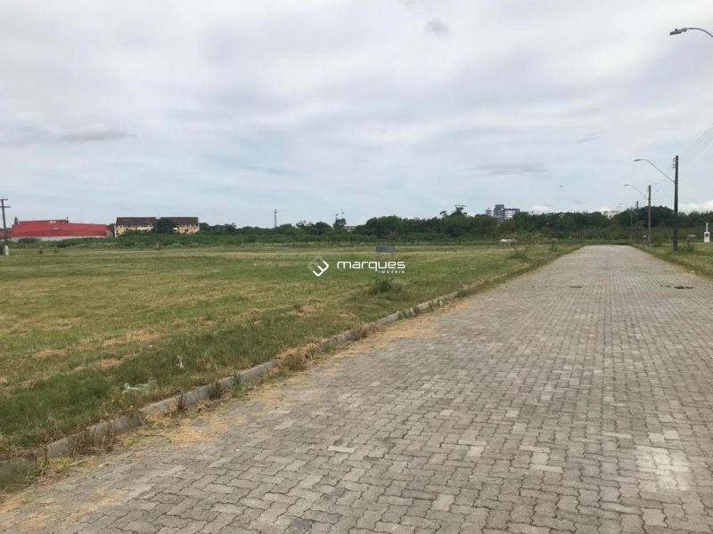 Terreno no bairro Três Vendas