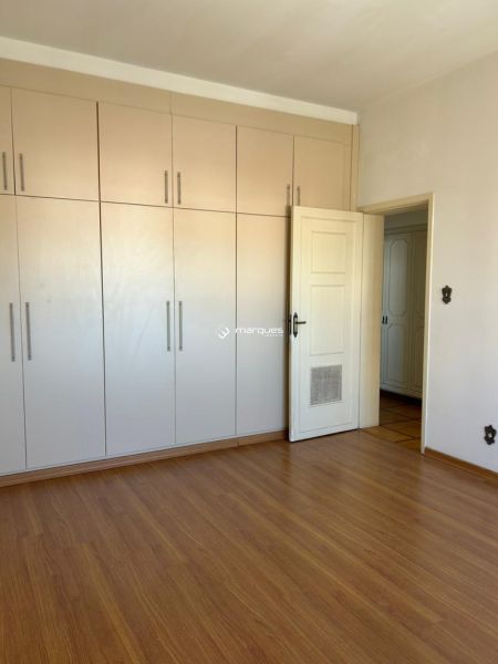 Apartamento 3 quartos  no bairro Centro