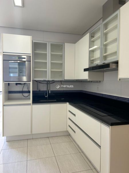 Apartamento 3 quartos  no bairro Centro