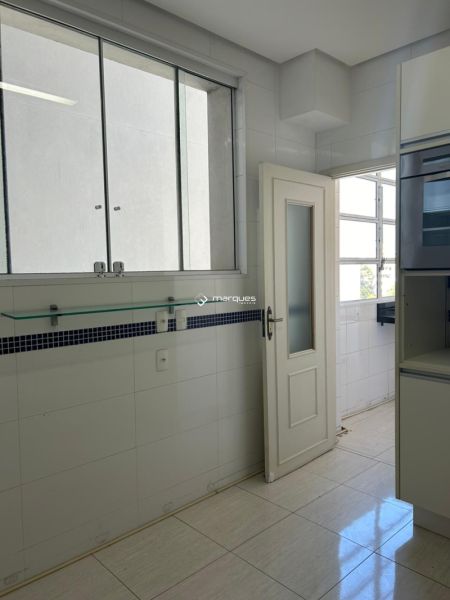 Apartamento 3 quartos  no bairro Centro