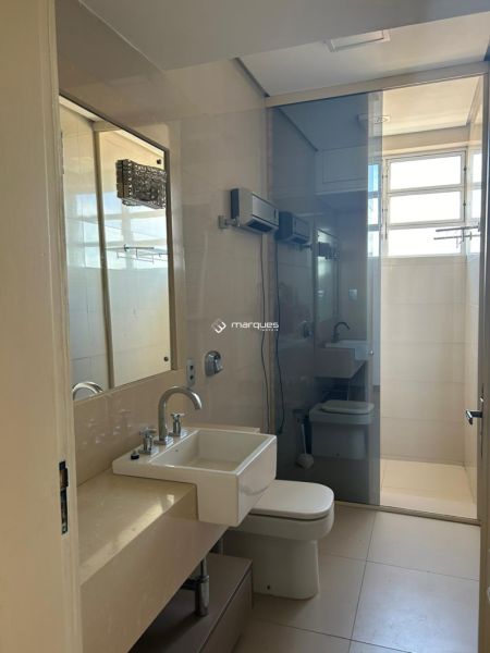 Apartamento 3 quartos  no bairro Centro