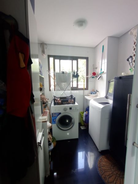 Apartamento 3 quartos  no bairro Centro