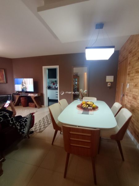 Apartamento 3 quartos  no bairro Centro