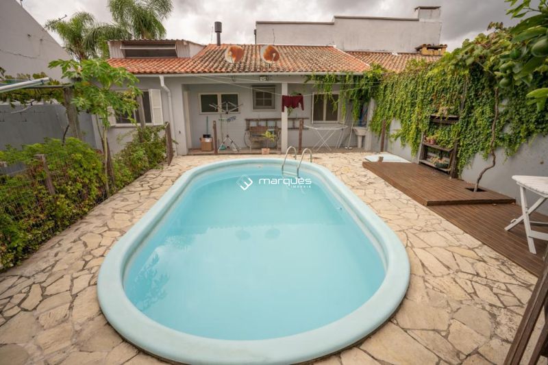 Casa 3 quartos  no bairro Três Vendas