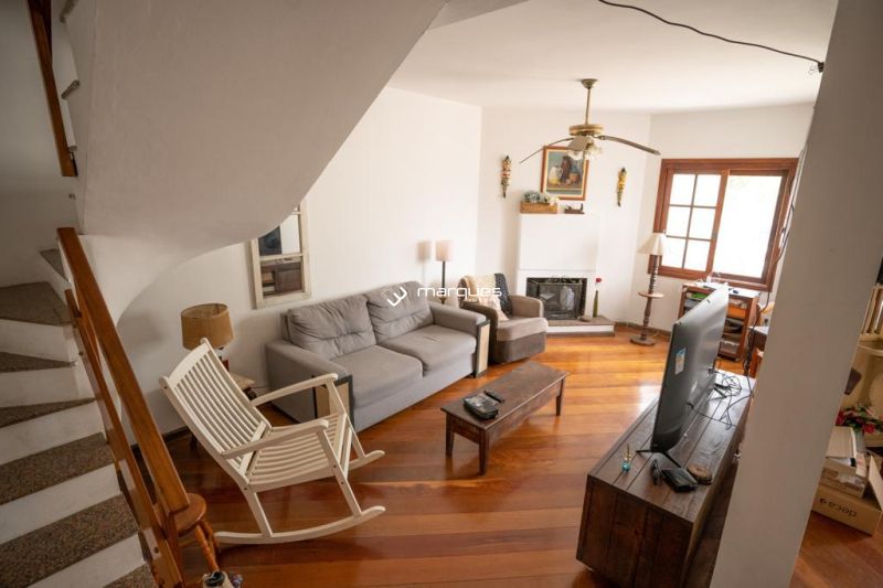 Casa 3 quartos  no bairro Três Vendas
