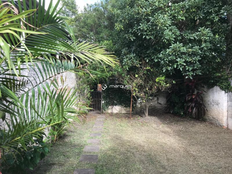 Casa 3 quartos  no bairro Centro