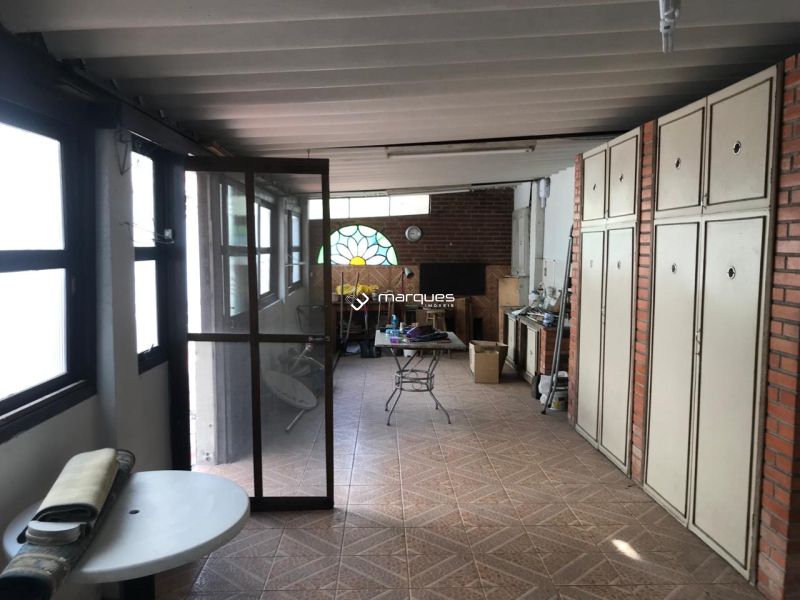 Casa 3 quartos  no bairro Centro