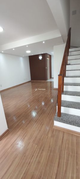 Casa 3 quartos  no bairro Laranjal