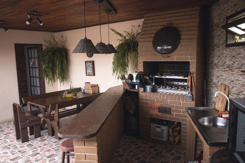 Casa 5 quartos  no bairro Três Vendas