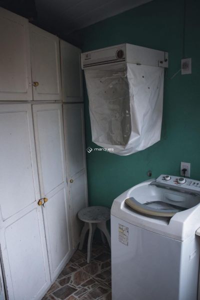 Casa 5 quartos  no bairro Três Vendas