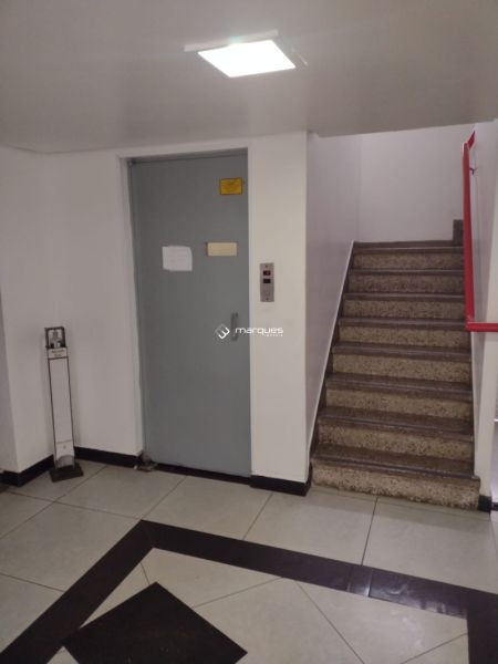 Apartamento 2 quartos  no bairro Centro