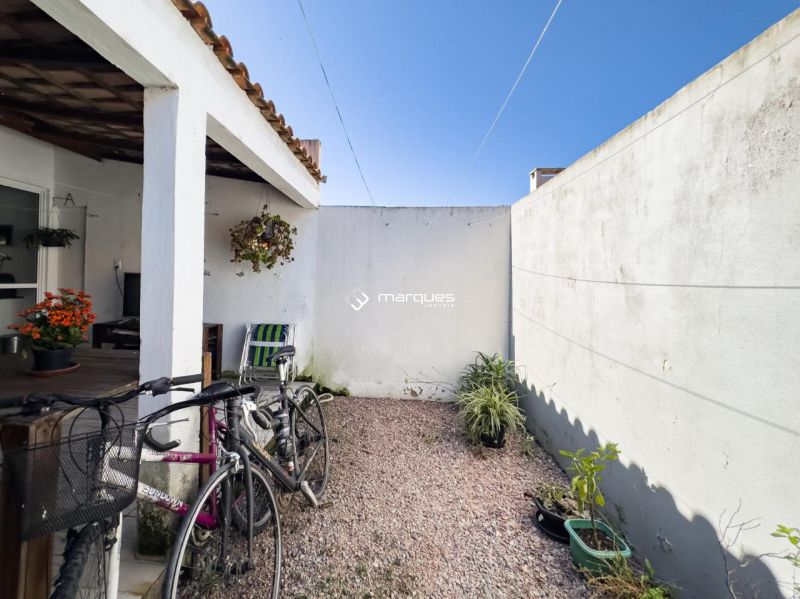 Casa 2 quartos  no bairro Três Vendas