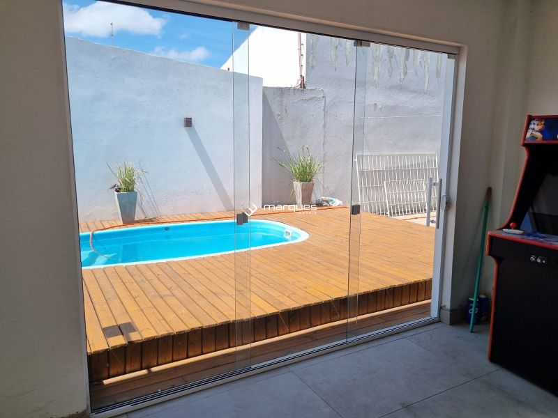 Casa 3 quartos  no bairro Três Vendas