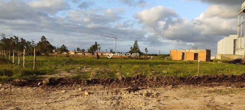 Terreno no bairro Sítio Floresta