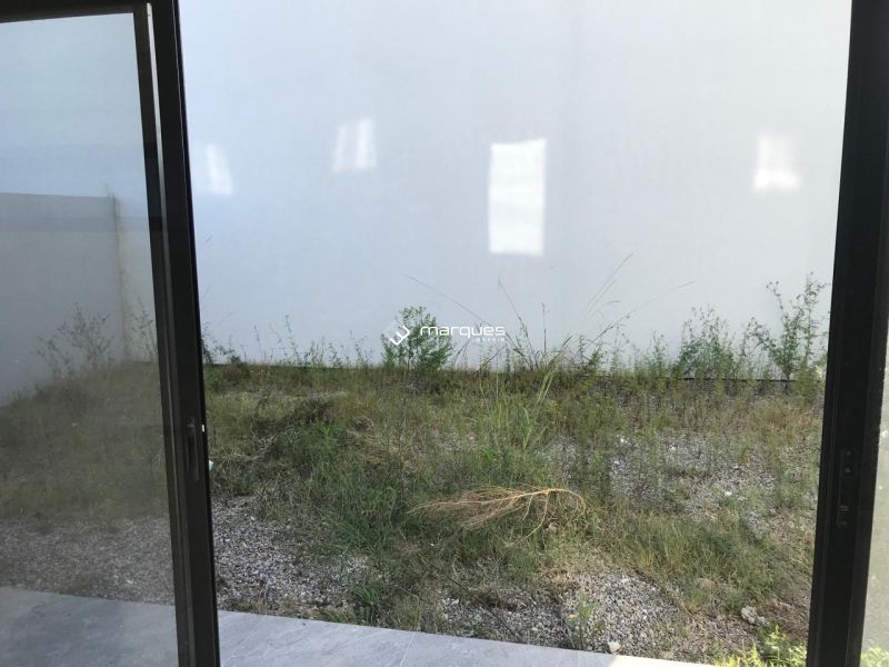 Sobrado 3 quartos  no bairro Laranjal
