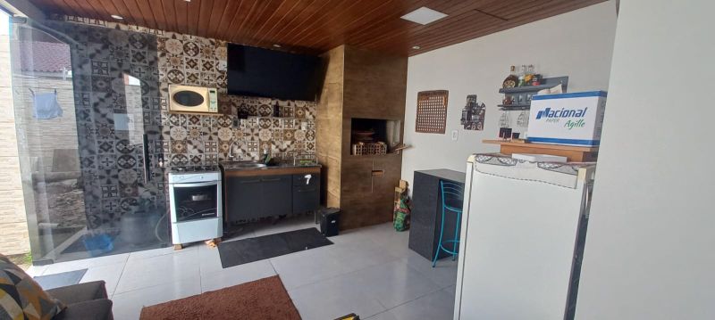 Casa 2 quartos  no bairro Laranjal