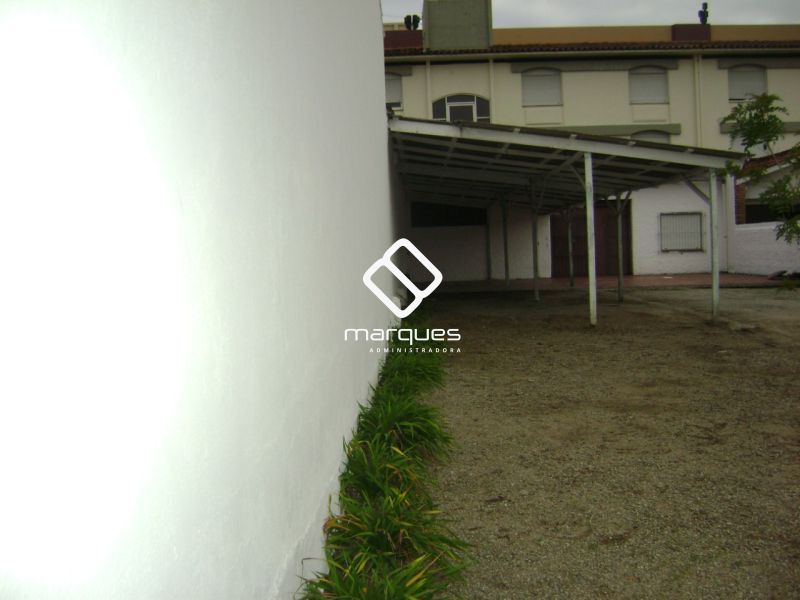Prédio Comercial 1 quarto  no bairro Centro