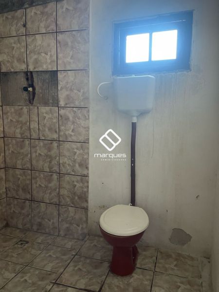 Casa 2 quartos  no bairro Navegantes