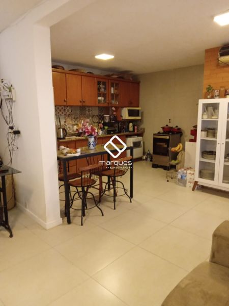 Casa 4 quartos  no bairro Recanto de Portugal