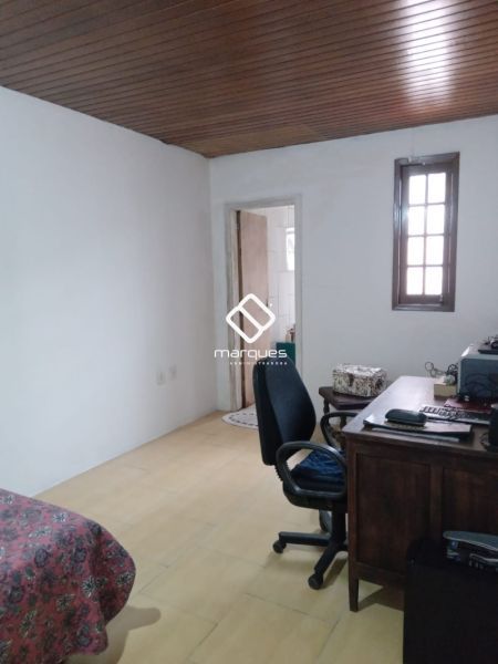 Casa 4 quartos  no bairro Recanto de Portugal