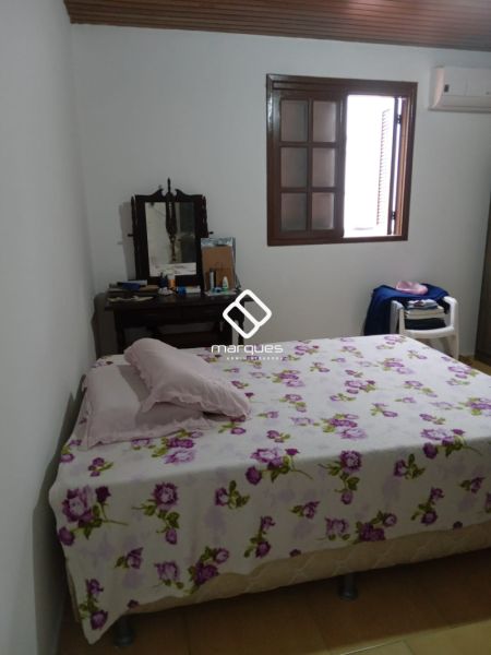 Casa 4 quartos  no bairro Recanto de Portugal