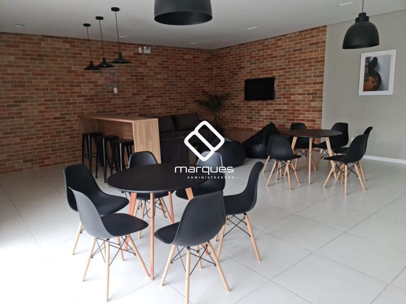 Apartamento 2 quartos  no bairro Centro